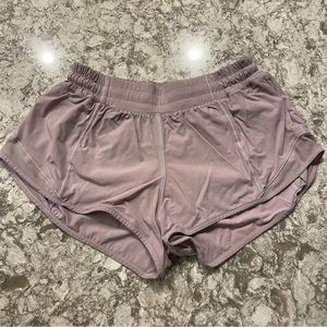 Lululemon Hotty Hot Short